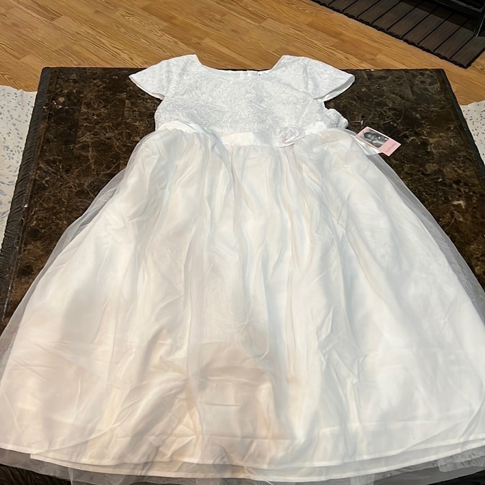 Emerald gumdrops white lace and tulle juniors dress for wedding. A235